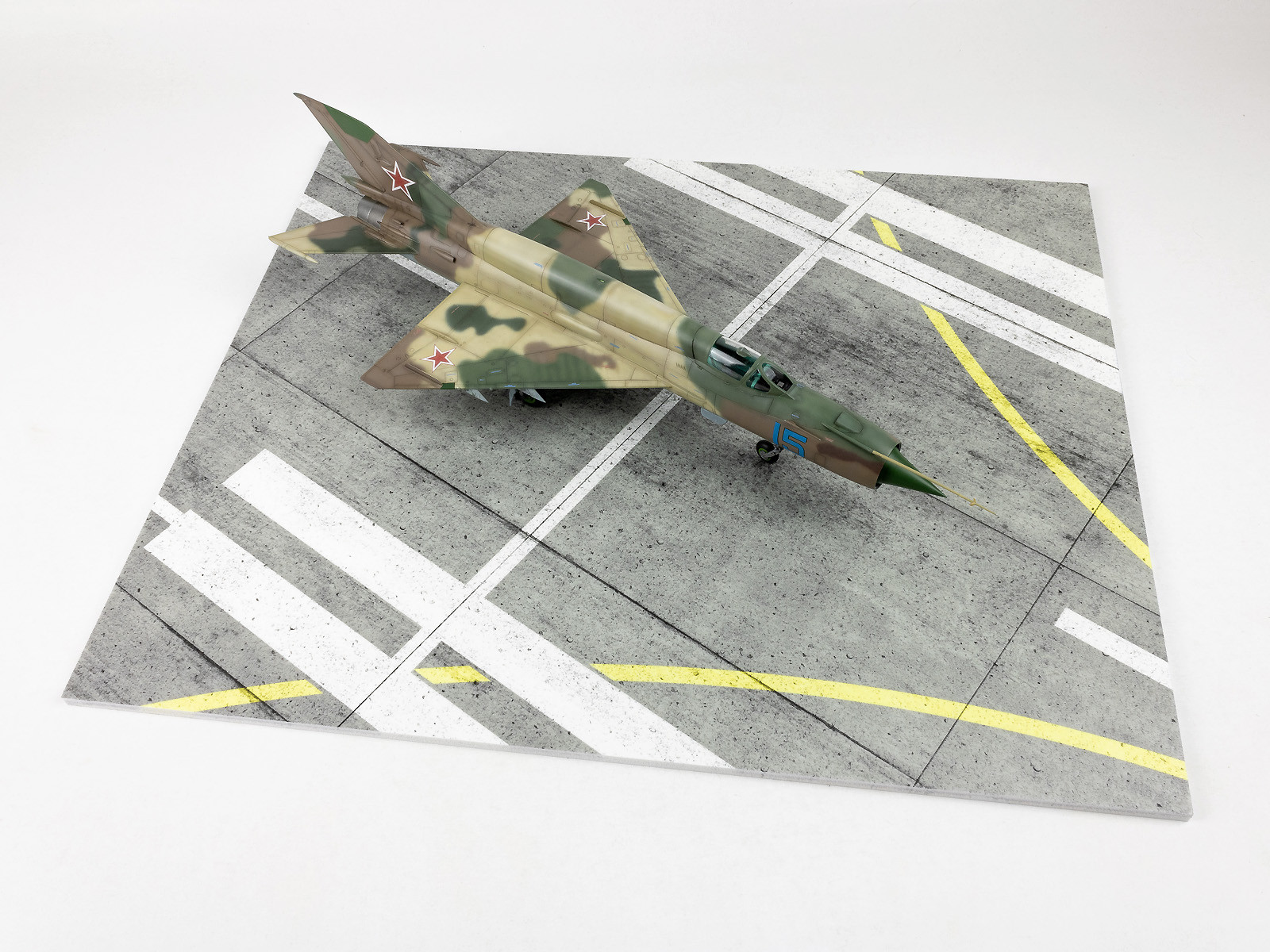 Modern NATO Airfield Type 9 380x320mm